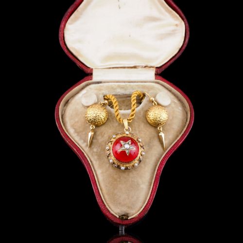 fig 7. Antique Victorian Diamond & Pearl Star Necklace with Red Rock Crystal 15K Gold - c.1880