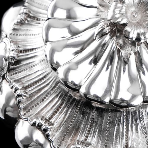 fig 6. Antique Georgian Solid Silver Teapot 'Melon Shape' Sea Spume and Acanthus - Barnards 1830