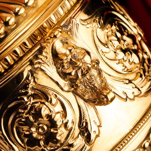 fig 6. Antique Solid Silver Gilt Vase/Urn Pair with Figural Roman Classical Influences - George Nathan & Ridley Hayes 1910