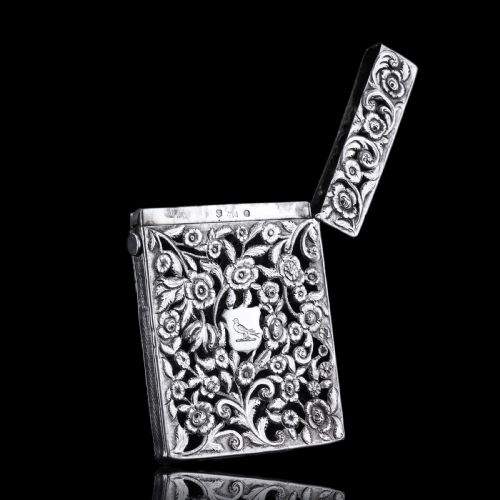 MAGNIFICENT ANTIQUE VICTORIAN SOLID SILVER CARD CASE WITH FLORAL CHASED AND PIERCED MOTIF FRANCIS CLARK 1839 - ADDITIONAL PHOTO 10