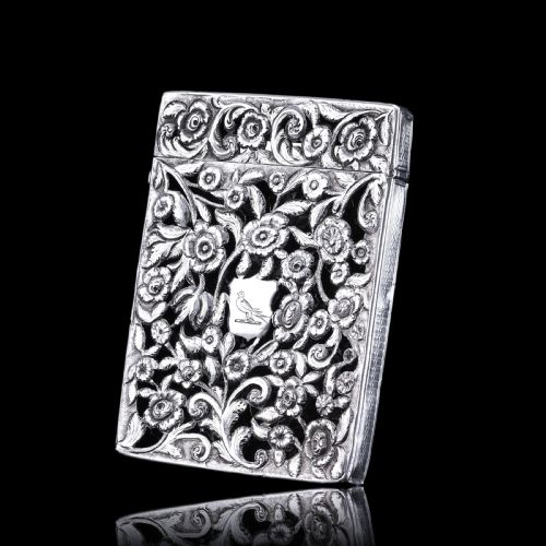 MAGNIFICENT ANTIQUE VICTORIAN SOLID SILVER CARD CASE WITH FLORAL CHASED AND PIERCED MOTIF FRANCIS CLARK 1839 - ADDITIONAL PHOTO 16