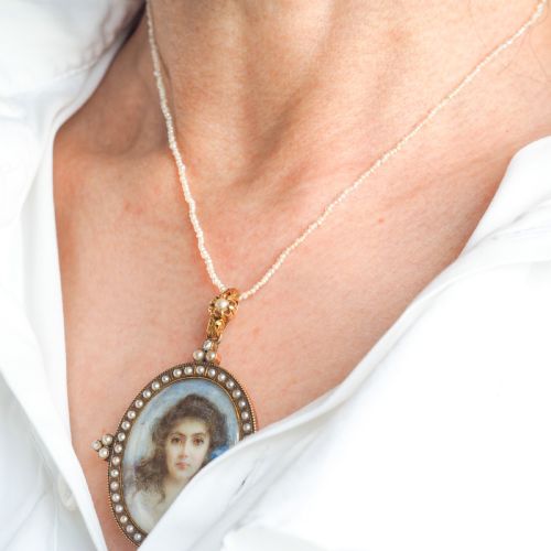 fig 1. Antique Georgian Natural Seed Pearl Necklace 9ct Gold - c.1800