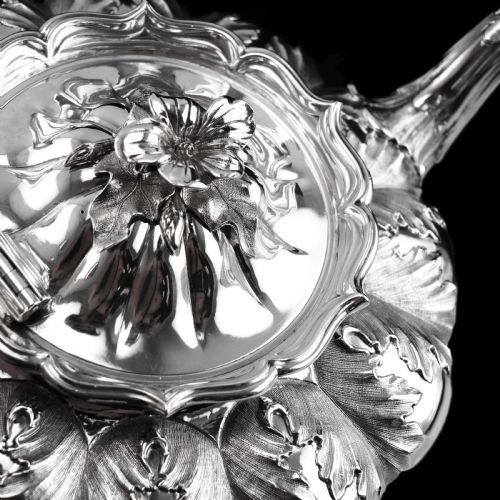 ANTIQUE GEORGIAN SOLID SILVER TEAPOT 'MELON' SHAPE ACANTHUS DESIGN BARNARD 1835 - ADDITIONAL PHOTO 9