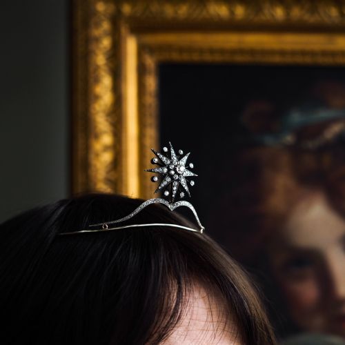 ANTIQUE VICTORIAN DIAMOND TIARA STARBURST WITH CONVERTIBLE BROOCHPENDANT C1890 - ADDITIONAL PHOTO 2