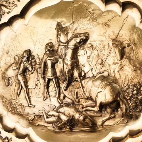 ANTIQUE SOLID SILVER GILT CHARGER SIDEBOARD DISH 50CM WITH FIGURAL BATTLE SCENE 19TH CENTURY - ADDITIONAL PHOTO 12