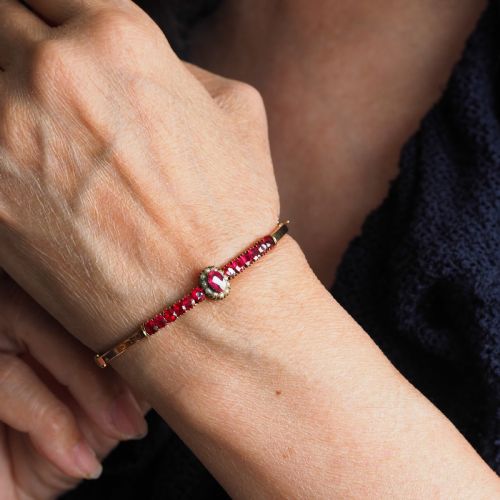 fig 3. Antique Victorian/Edwardian Pink Garnet & Seed Pearl Bangle 9K Gold - c.1900