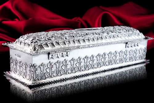fig 1. Giant Antique Edwardian Solid Silver Jewellery Box with Profuse Chased Decorations - Mappin & Webb Ltd 1901