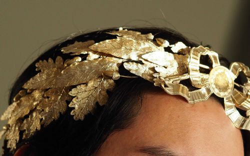 fig 3. Antique French Solid Silver Gilt Crown Foliate Wreath with Laurel/Acorn Leaves 19th Century
