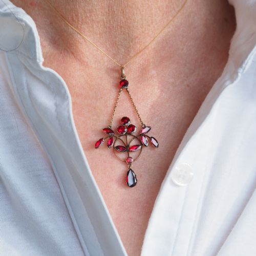 ANTIQUE GARNET PENDANT NECKLACE 9K GOLD ART NOUVEAU DESIGN C1900 - ADDITIONAL PHOTO 3
