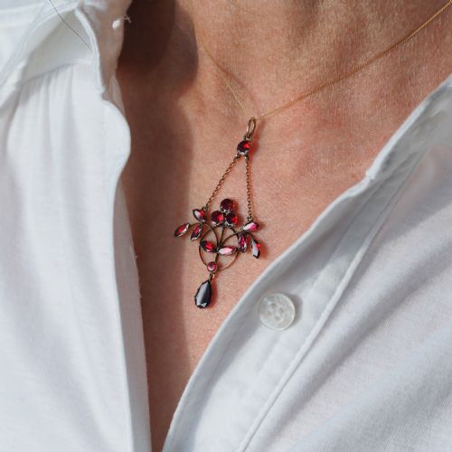 ANTIQUE GARNET PENDANT NECKLACE 9K GOLD ART NOUVEAU DESIGN C1900 - ADDITIONAL PHOTO 5