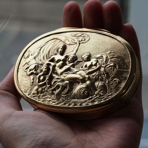 ANTIQUE GEORGIAN SILVER GILT SNUFF BOX SCENE OF VENUS LONDON 1810 - ADDITIONAL PHOTO 5