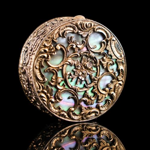 fig 3. Antique Silver Gilt Pill/Snuff Box with Mother of Pearl - 19th c.