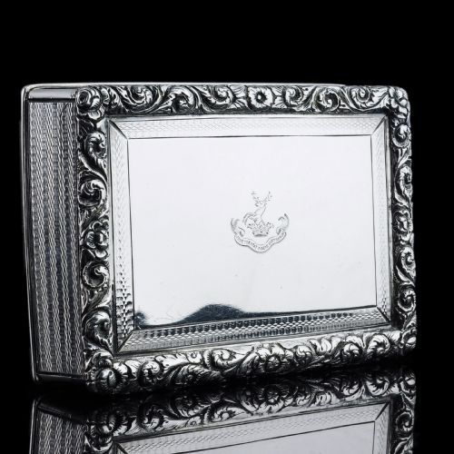 ANTIQUE GEORGIAN SOLID SILVER LARGE SNUFF BOX FLORAL CHASED BORDER JOSEPH WILLMORE 1832