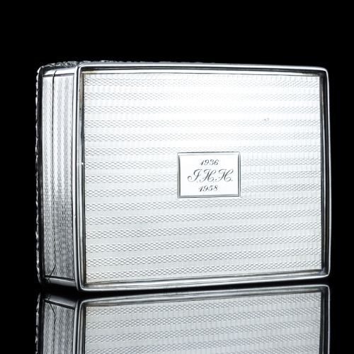 ANTIQUE GEORGIAN SOLID SILVER LARGE SNUFF BOX FLORAL CHASED BORDER JOSEPH WILLMORE 1832 - ADDITIONAL PHOTO 7
