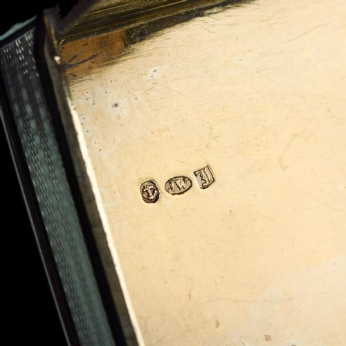 ANTIQUE GEORGIAN SOLID SILVER LARGE SNUFF BOX FLORAL CHASED BORDER JOSEPH WILLMORE 1832 - ADDITIONAL PHOTO 10