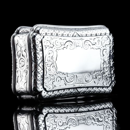 ANTIQUE SOLID SILVER TABLE SNUFF BOX CARTOUCHE SHAPE AND ENGRAVED EDWARD SMITH 1854 - ADDITIONAL PHOTO 13