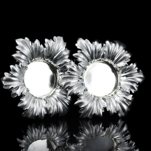 ANTIQUE VICTORIAN SOLID SILVER SALTSSMALL DISHES WITH FABULOUS FOLIATE CHASING BARNARDS 1840 - ADDITIONAL PHOTO 11