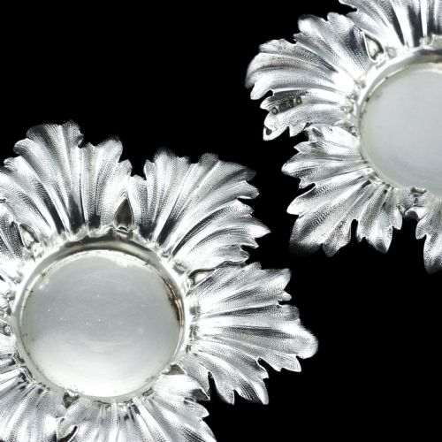 ANTIQUE VICTORIAN SOLID SILVER SALTSSMALL DISHES WITH FABULOUS FOLIATE CHASING BARNARDS 1840 - ADDITIONAL PHOTO 17