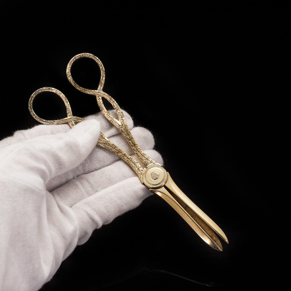 A Victorian Solid Silver Gilt Pair of Grape Scissors - John Gilbert 1864