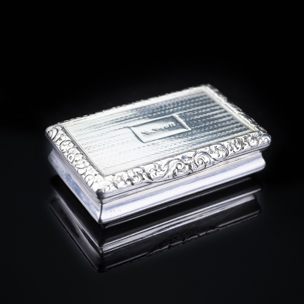 Antique Georgian Silver Snuff Box with Exquisite Chased Design - 1822 View II