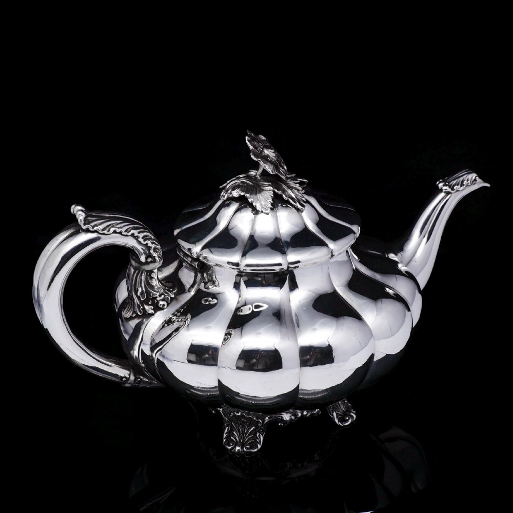 Antique Georgian Solid Silver Teapot 'Melon Shaped' - Robert Hennell 1836 View VI