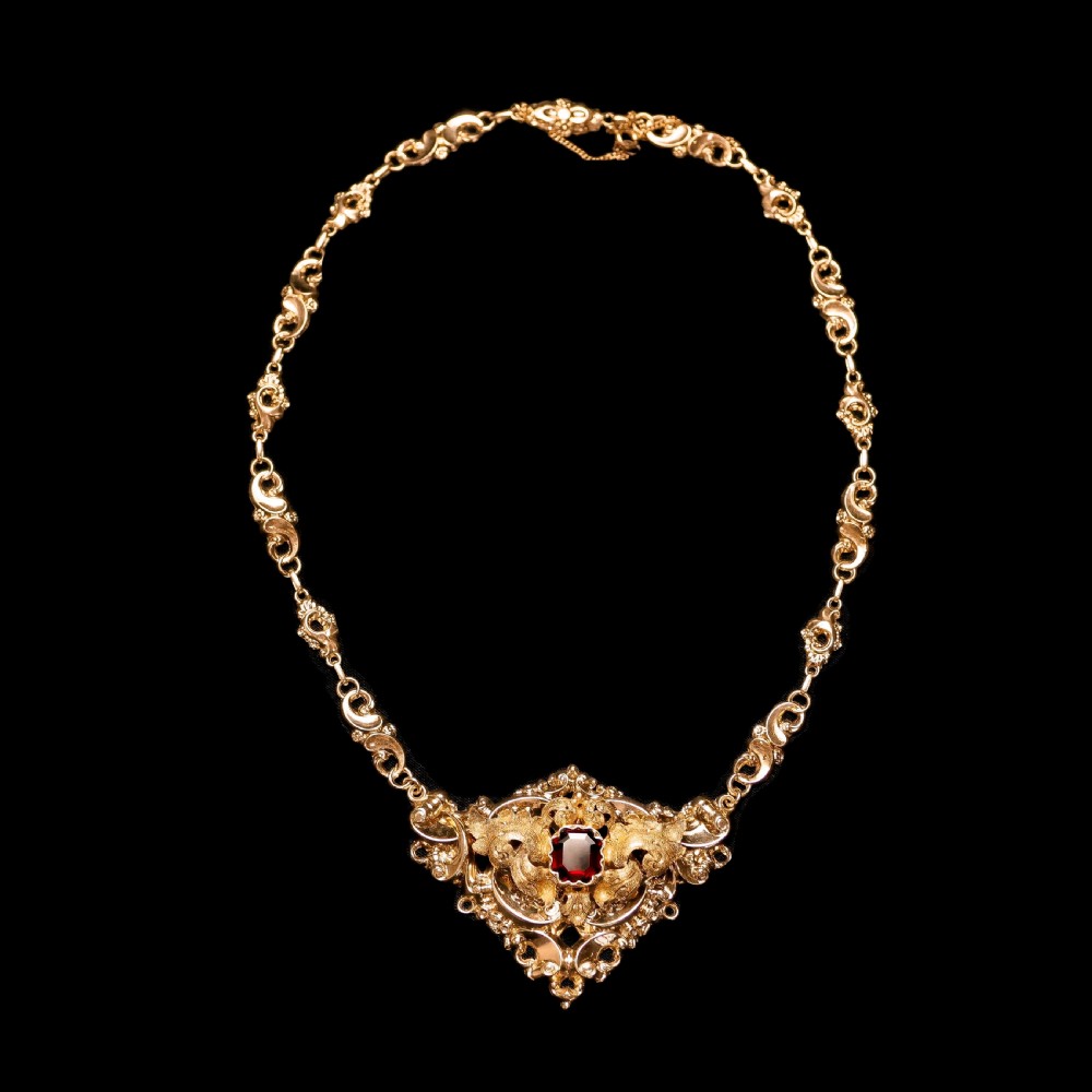 Antique Victorian 18K Gold Garnet Necklace in Baroque Revival Style - c.1840 View VI