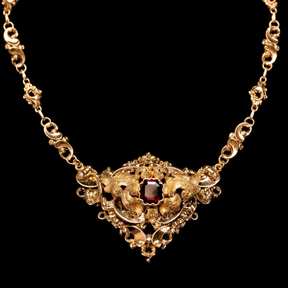 Antique Victorian 18K Gold Garnet Necklace in Baroque Revival Style - c.1840 View IX