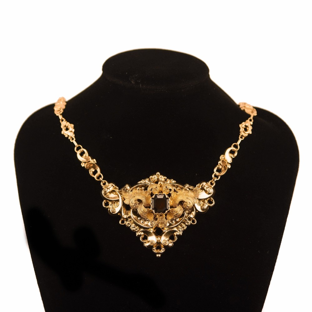 Antique Victorian 18K Gold Garnet Necklace in Baroque Revival Style - c.1840 View XXII