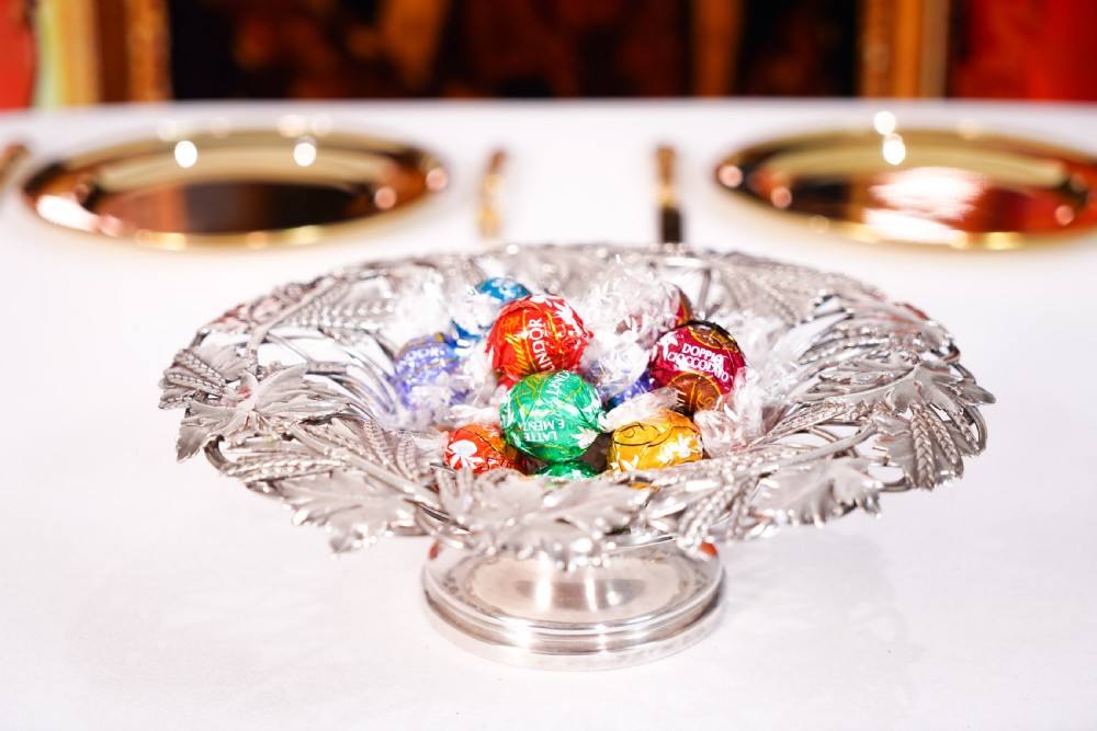 A Rare Antique Georgian Solid Silver Tazza Bowl with Cast Harvest Decorations - Charles Reily & George Storer 1835 View VII