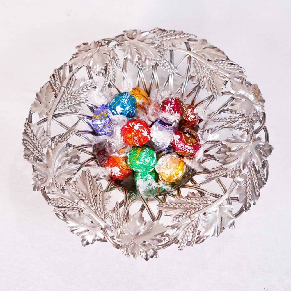 A Rare Antique Georgian Solid Silver Tazza Bowl with Cast Harvest Decorations - Charles Reily & George Storer 1835 View XVII