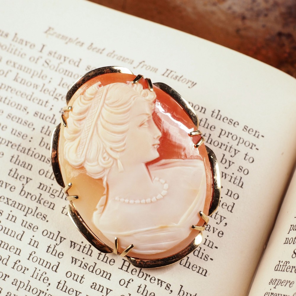 9K Gold Cameo Brooch with Hand Engraved Maiden Head View XII