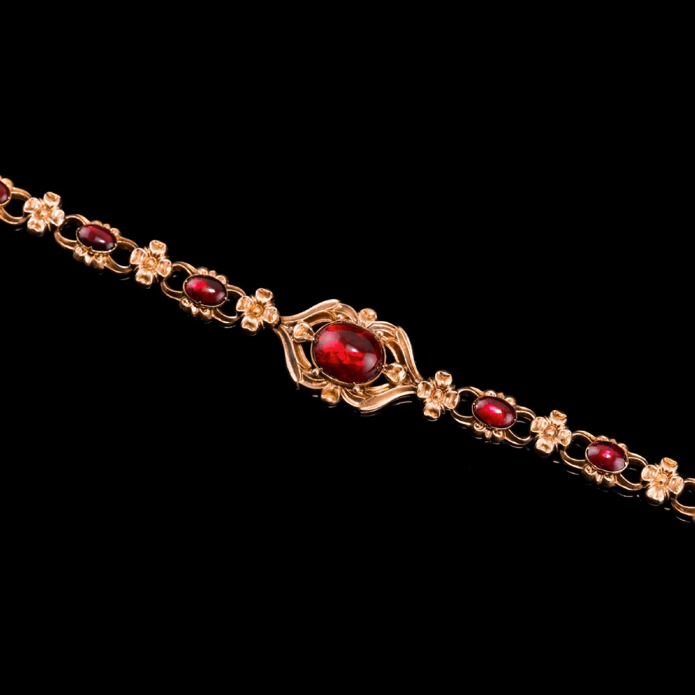 Antique Victorian 18ct Gold Garnet Cabochon Flower Bracelet - c.1840 View VI