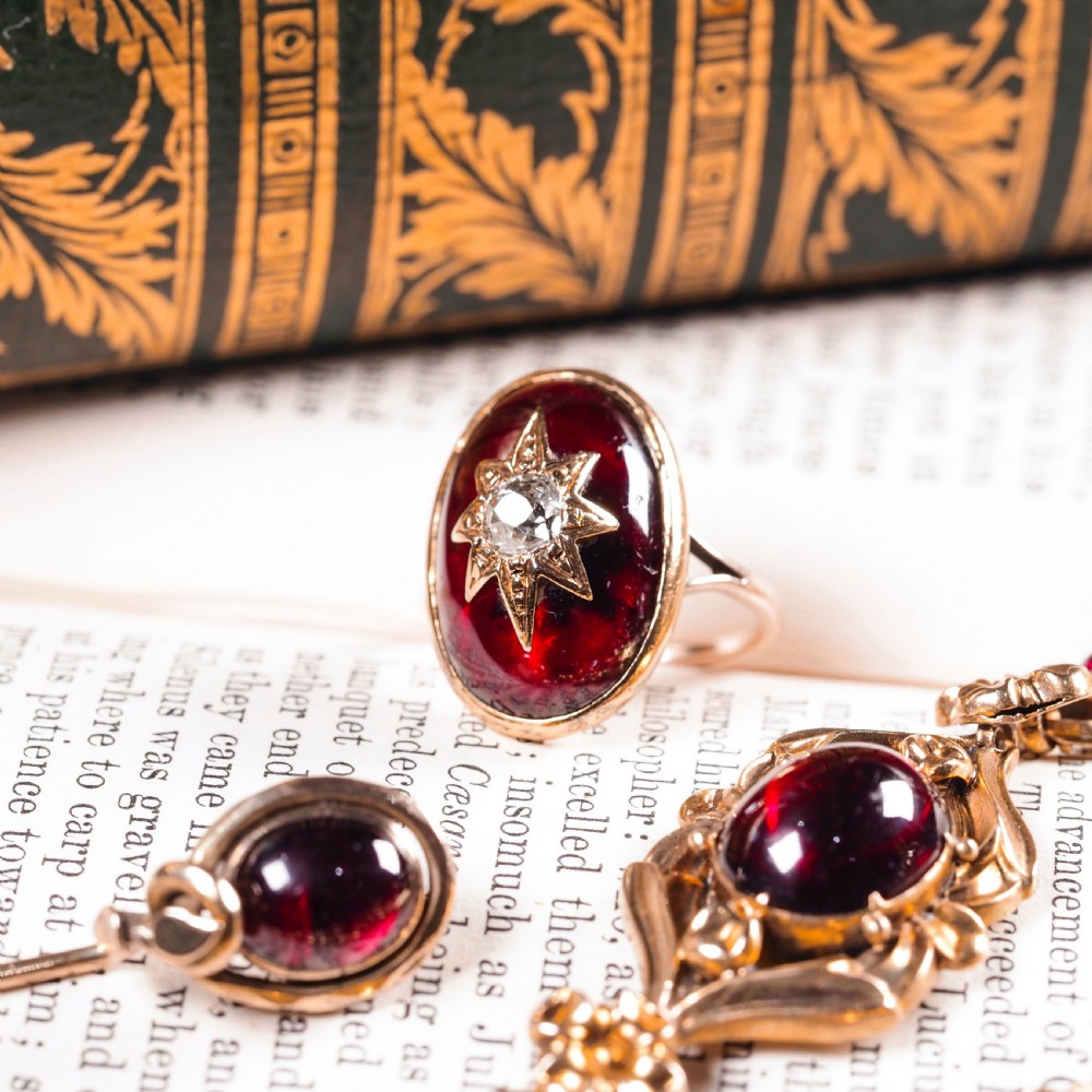 Large Antique Victorian 18ct Gold Garnet Cabochon & Diamond Star Ring - c.1860 View XVI