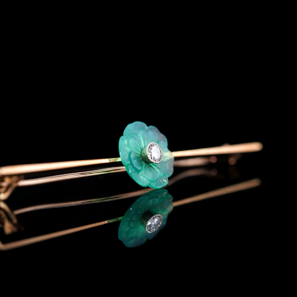 A Spectacular Chalcedony & Diamond 15ct Gold Brooch with Translucent Flower Design View XX