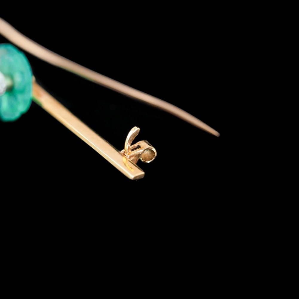 A Spectacular Chalcedony & Diamond 15ct Gold Brooch with Translucent Flower Design View XXI