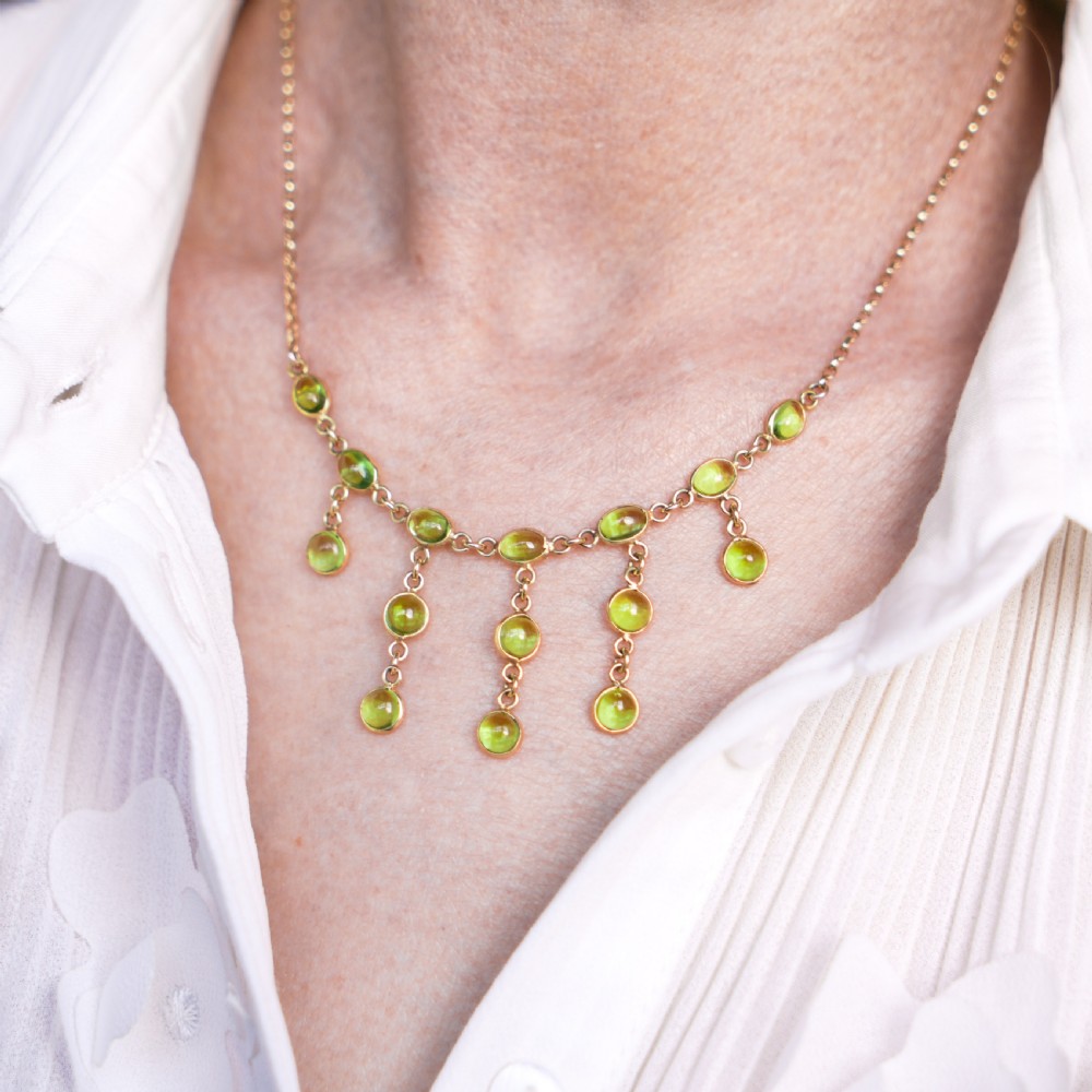A Wonderful 9ct Gold Peridot Cabochon Cascade Drop Necklace View VII
