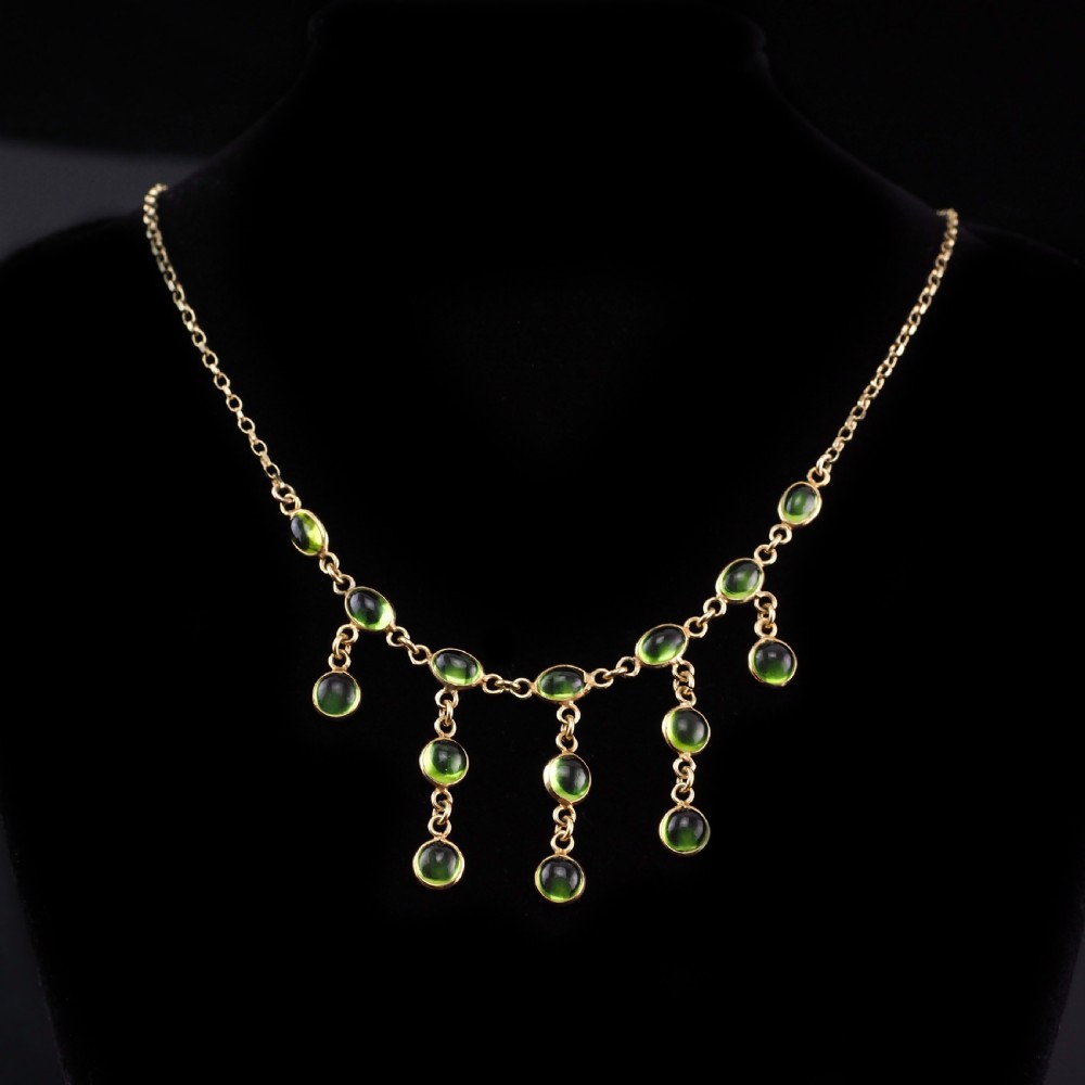 A Wonderful 9ct Gold Peridot Cabochon Cascade Drop Necklace View XV