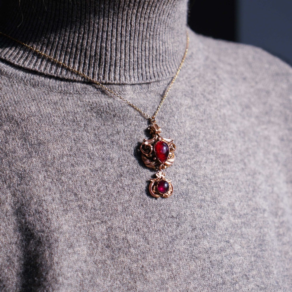 Antique Victorian 18ct Gold Garnet Cabochon Necklace - c.1840 View XXIV