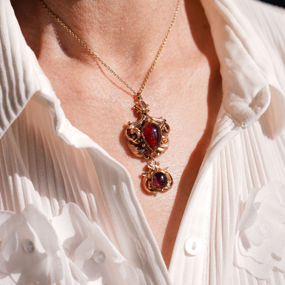 Antique Victorian 18ct Gold Garnet Cabochon Necklace - c.1840 View XXVI