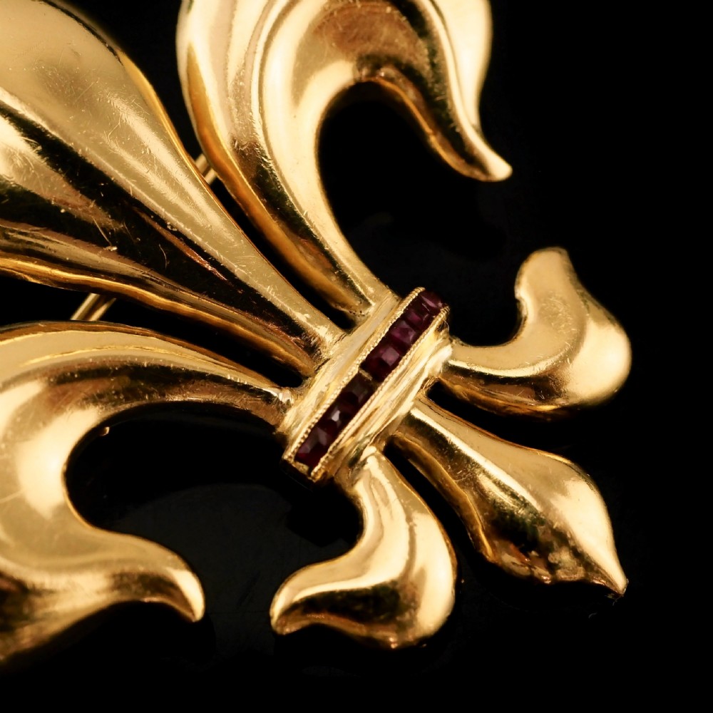 Antique Victorian Large 18K Gold & Ruby Fleur De Lis Brooch - c.1900 View V