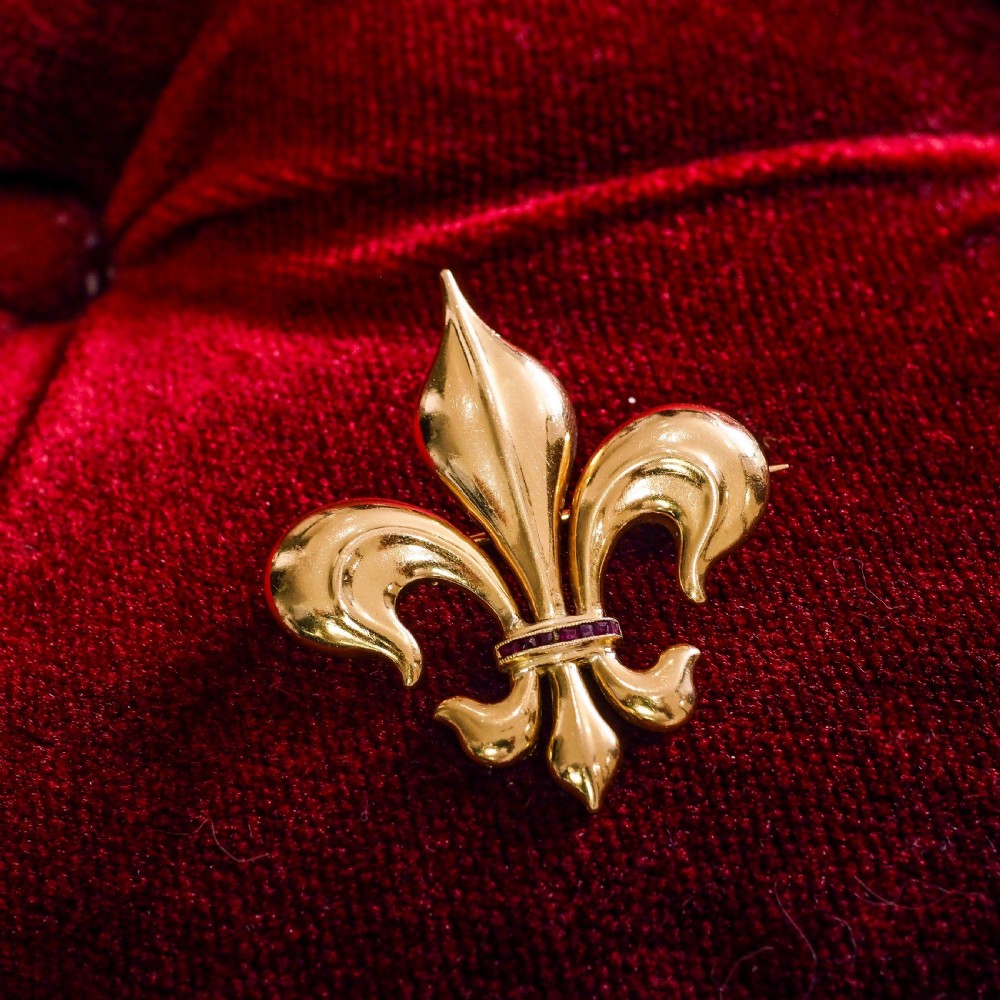 Antique Victorian Large 18K Gold & Ruby Fleur De Lis Brooch - c.1900 View XIII