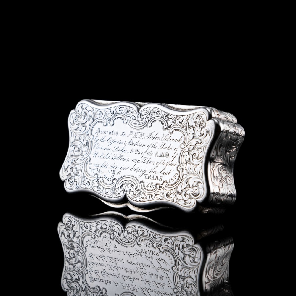 Antique Victorian Solid Silver Snuff Box with Fine Engravings Cartouche Design - Edward Smith 1850 View VIII