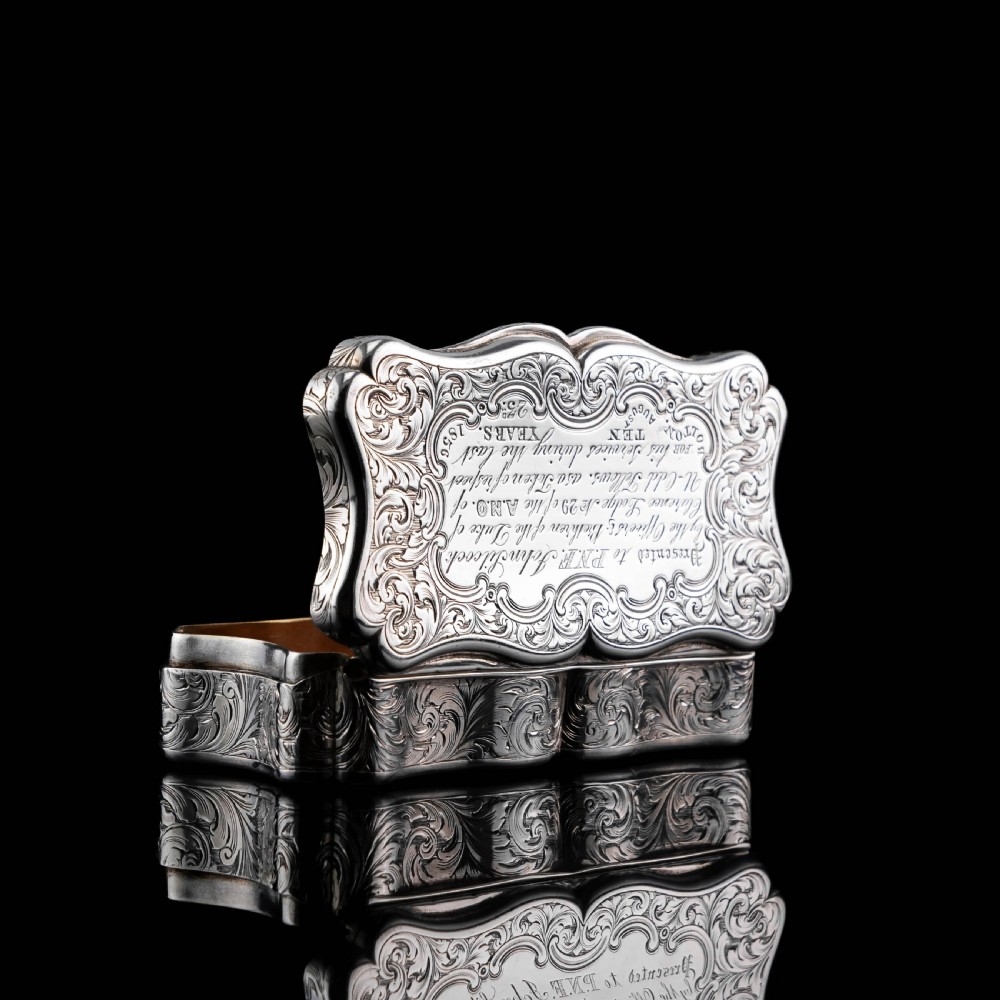 Antique Victorian Solid Silver Snuff Box with Fine Engravings Cartouche Design - Edward Smith 1850 View X