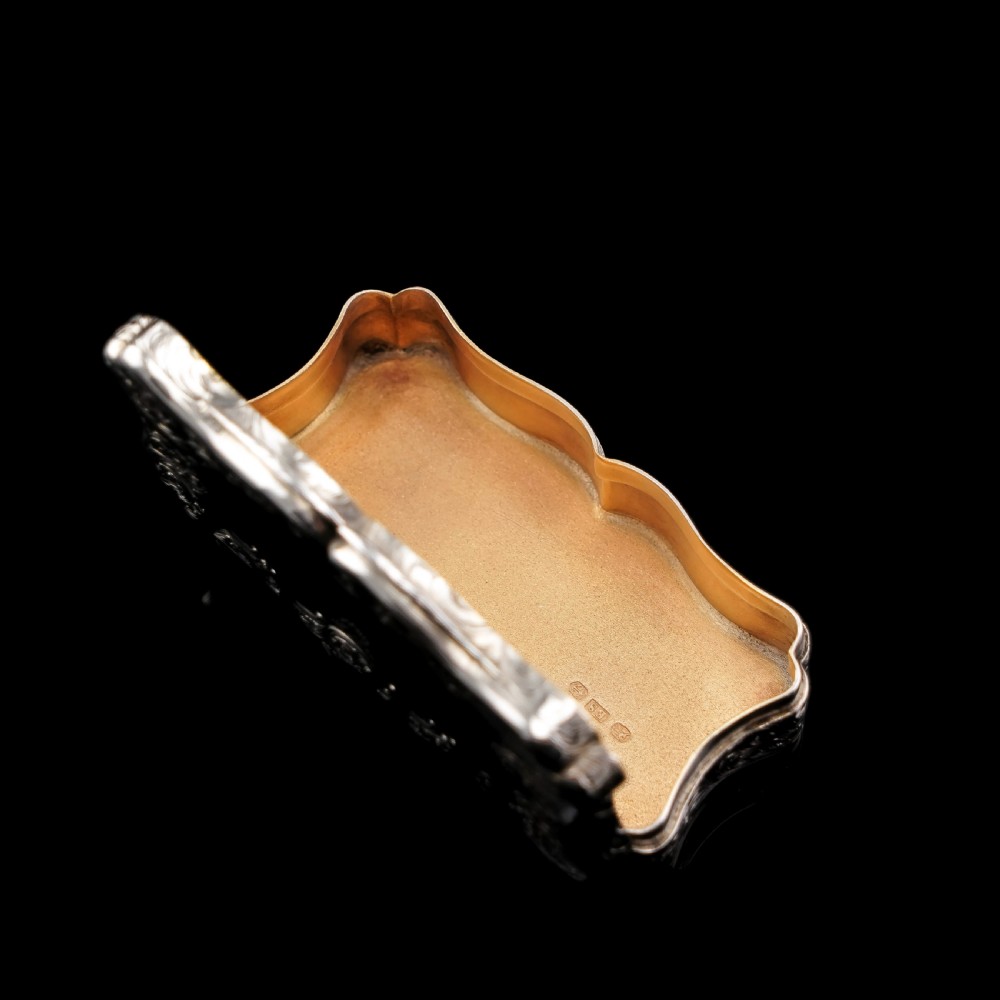 Antique Victorian Solid Silver Snuff Box with Fine Engravings Cartouche Design - Edward Smith 1850 View XIV