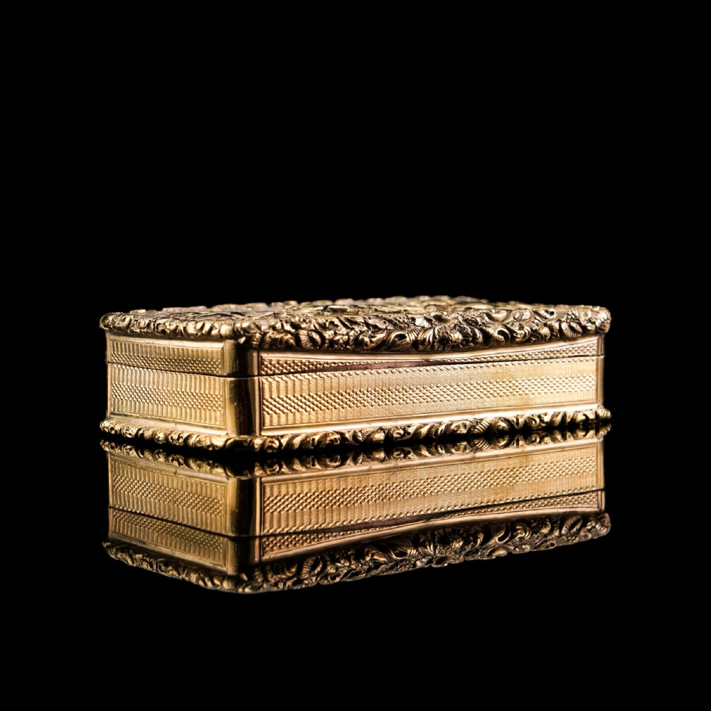 Antique Georgian Solid Silver Gilt Snuff Box Battle Scene Top - John Bettridge 1829 View VII