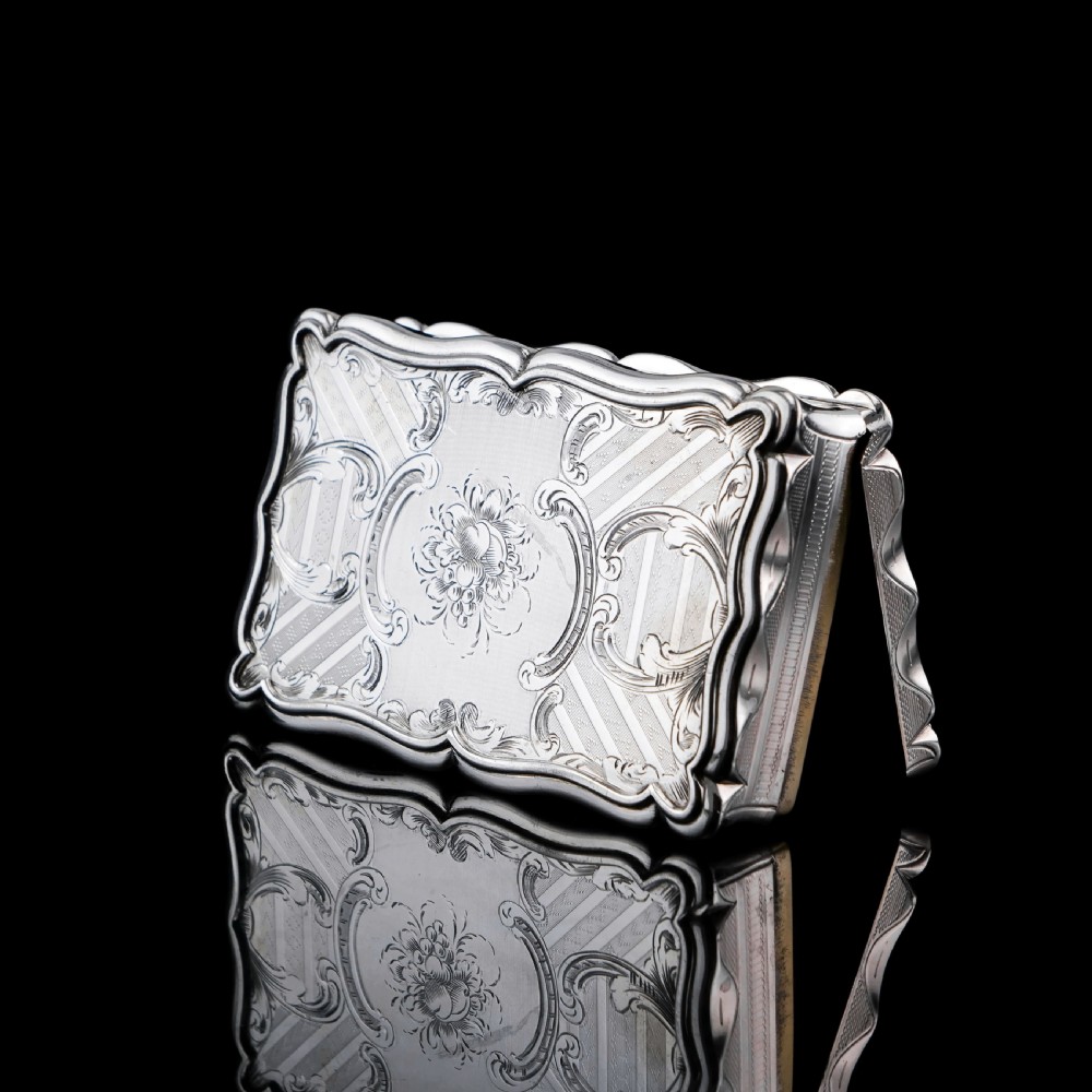 A Large Victorian Solid Silver Snuff Box with Cast Border - Edward Smith 1847 View X