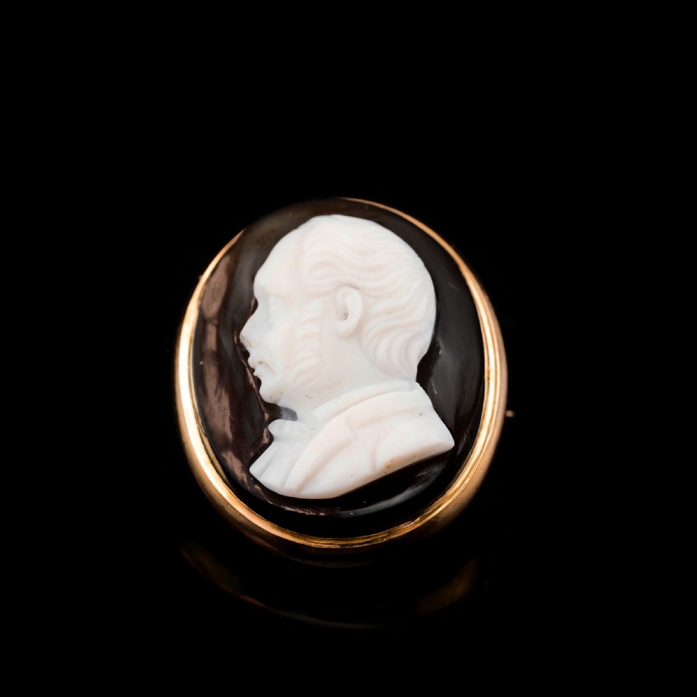 Antique Georgian/Victorian Hardstone Cameo with Engraved Gentleman's Portrait - c.1830-40 View VII