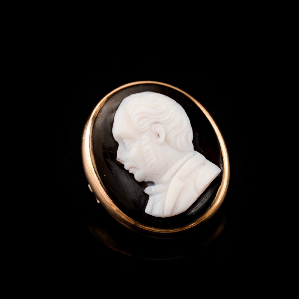Antique Georgian/Victorian Hardstone Cameo with Engraved Gentleman's Portrait - c.1830-40 View VIII
