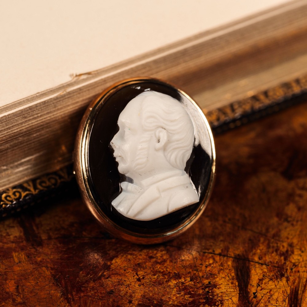 Antique Georgian/Victorian Hardstone Cameo with Engraved Gentleman's Portrait - c.1830-40 View XXVI