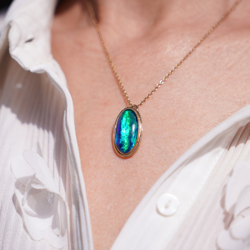 9ct Gold Blue/Green Ammolite Pendant & Chain Necklace View XVII